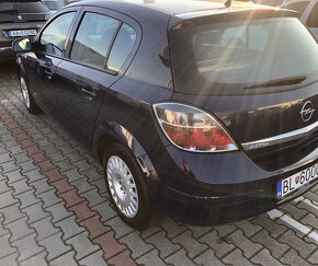 Opel astra 1.6 Benzin 2012 - 2