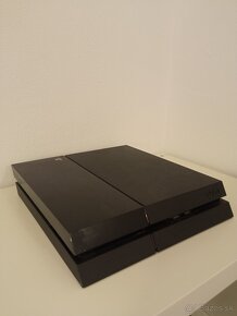 Playstation 4      500GB - 2