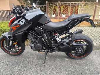 KTM  Super Duke 1290 R - 2