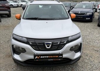 Dacia Spring NAVIGACE,KAMERA,+SADA KOL elektro automat 33 kw - 2