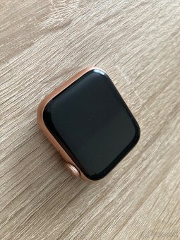 Apple Watch SE 2020 40mm - 2