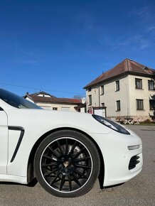 Porsche Panamera 3.0 V6 TDI 184kW - 2