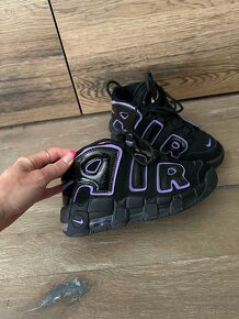 Nike Air More - 2