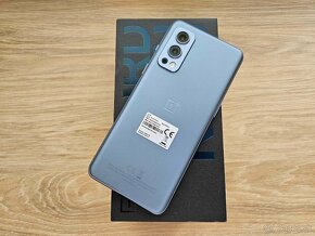 OnePlus Nord 2 5G, sivy, top, zaruka,kryt - 2