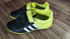 Turfy Adidas veľ.33 - 2