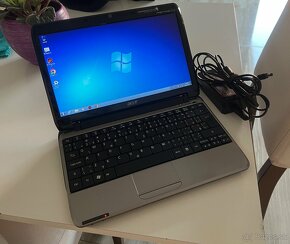 11.6"/Acer Notebook/2GB RAM/320GB HDD/512MB Grafika - 2