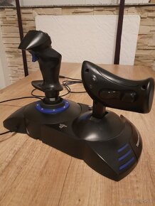 Thrustmaster T-Flight Hotas 4 - 2