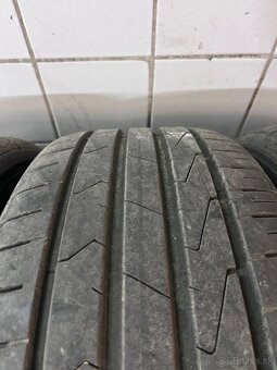 225/45 R17 - 2