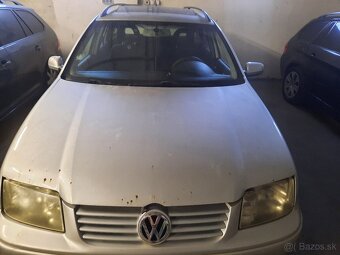 Rozpredam Volkswagen Bora 1,9 tdi 85kw 6R farba strieborna - 2