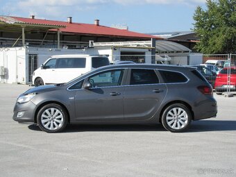 Opel Astra Sport Tourer ST 2.0 CDTI ECOTEC 165k Cosmo A/T - 2