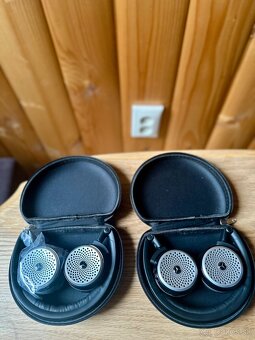 2x Mercedes-Benz Wireless Headphones P104 – nové, top stav - 2