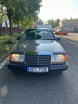 Mercedes W124 200D TOP stav - 2