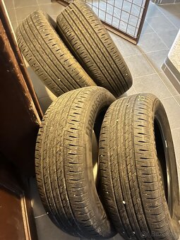 Bridgestone Alenza 225/60 R18 SUV - 2