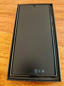 Samsung Galaxy S24 Ultra - nový kupovaný v Samsung BA - 2