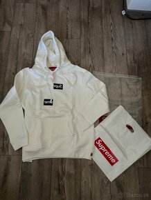 Supreme hoodie - 2