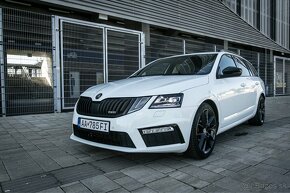 Škoda Octavia Combi RS 2.0 TDI DSG 4x4 Panorama - 2