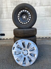 5x112, 215 65 r17, puklice Skoda - 2