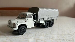 Tatra 148 valník s plachtou šedý 1:43 Avtoistoria - 2