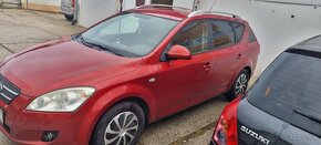 Kia ceed combi 2010 - 2