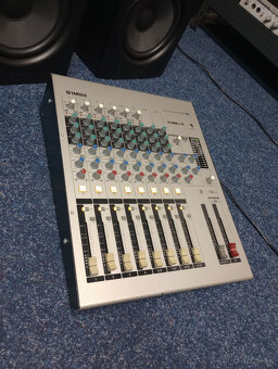 Yamaha MW12 Analogue Mixer & USB Interface - 2