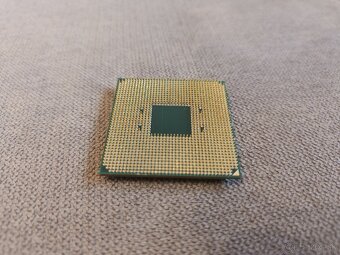 RYZEN 5 3600 - 2