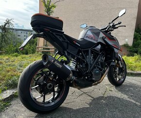 KTM 1290 Superduke R - 2