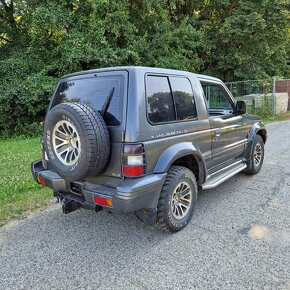 Mitsubishi Pajero 2.5TDI 4x4 Superselect - 2