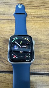 Apple Watch SE 2023 44mm - 2