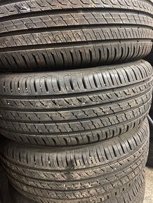 Letné pneu barum 205/55r16 - 2