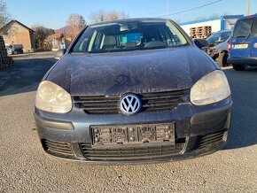 Volkswagen Golf 5 1.6 MPI 75kw - 2