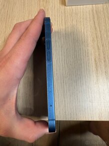 IPhone 13 128gb modrý a ružový - 2