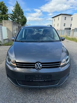 Predám Volkswagen Touran 1.6tdi  DSG 77kw 2011 - 2