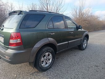 Kia Sorento - 2