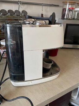 Kavovar DeLonghi - 2