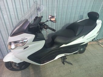 Suzuki Burgman 400 rok 2012 ABS - 2