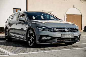 Volkswagen Passat Variant R-Line 2.0TDI 4Motion DSG - 2