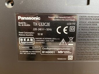 LCD PANASONIC TX-L32C2E - 2