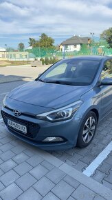 Hyundai i20 1.2i 16V - 2