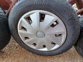 Predám zimné pneumatiky Michelin195x65/R15 - 2