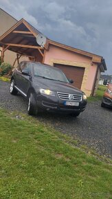 Volkswagen Touareg 3.0 tdi - 2