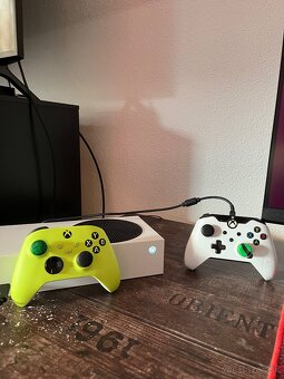 ⭐️Xbox Series S 512GB 2 Ovládače+Adaptér na myš a klávesnicu - 2