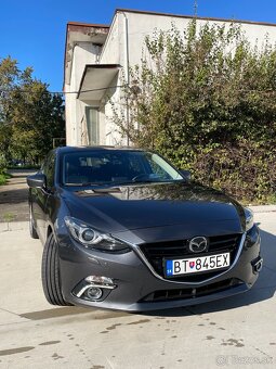 Mazda 3 2.0 Skyactiv -G165 Revolution TOP vybava - 2