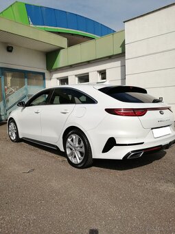 Kia proceed 1,4 GT - line - 2