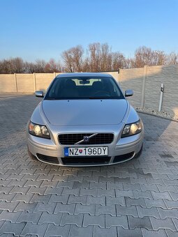 Volvo s40 - 2