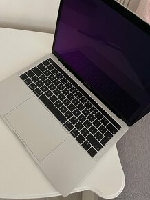 Apple MacBook pro 13 inch - 2