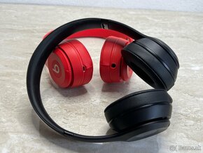 Beats Solo 3 Wireless - 2