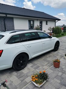 Skoda Superb Combi - 2