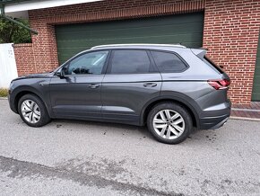 Volkswagen Touareg 3.0 V6 TDI vzduchové vankúše - 2