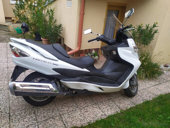 Suzuki Burgman AN 400 - 2