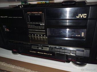 Predám rádio magnetofón JVC - 2